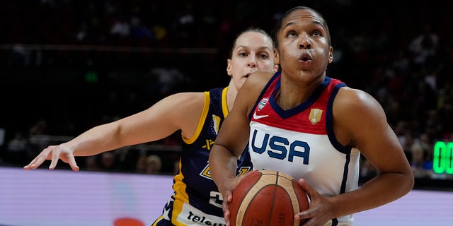 United States' Alyssa Thomas prepares to shoot as Bosnia and Herzegovina's Milica Deura watches during their game at the women's Basketball World Cup in Sydney, Australia, Tuesday, Sept. 27, 2022. 